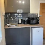 Grays Inn Road - Room 6
